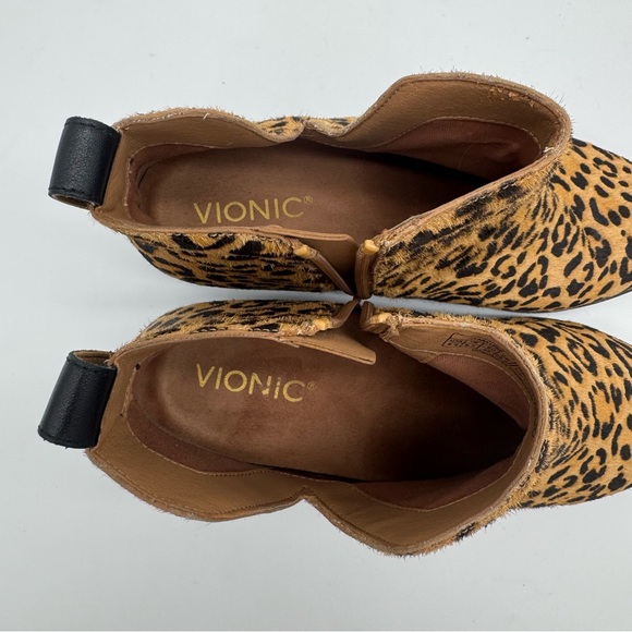 Vionic Clara Leather Cow Hair Leopard Ankle Boot Size 8.5 - Picture 9 of 12